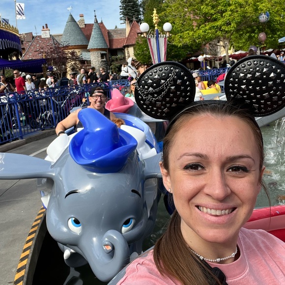 Meet your Posher, Ashley - Picture 7 of 16